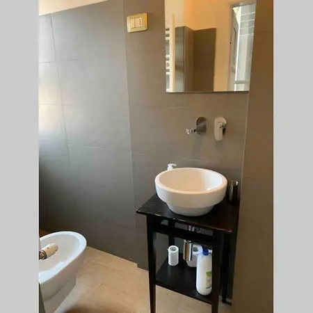 Apartment Splendido Con Tutti Servizi In Zona Navigli Milan